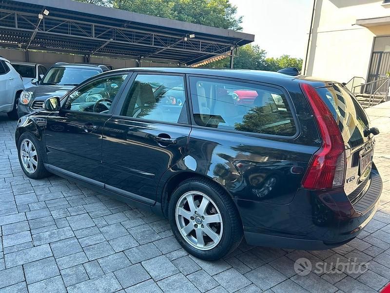 Occasion Volvo V50 115 PK (84 kW) 2010 Zwart Stationwagen