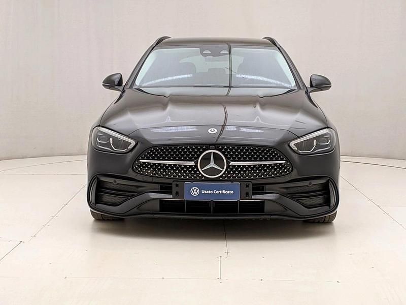 Usata Mercedes C300e Premium Plus 265 CV (194 kW) 2022 Nero Station wagon