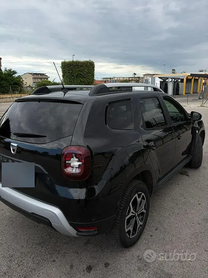 Usado Dacia Duster 116 CV (85 kW) 2020 Negro SUV