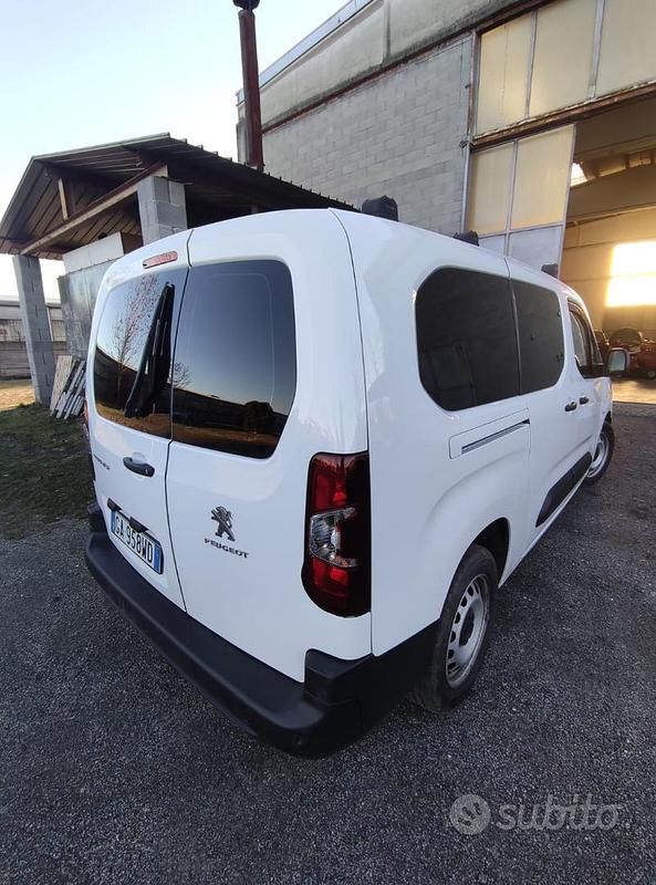 Usata Peugeot Partner 2021 Bianco Monovolume