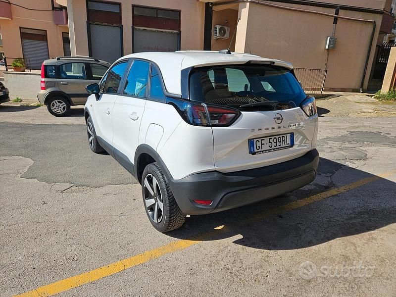 Usata Opel Crossland 110 CV (80 kW) 2021 Bianco SUV
