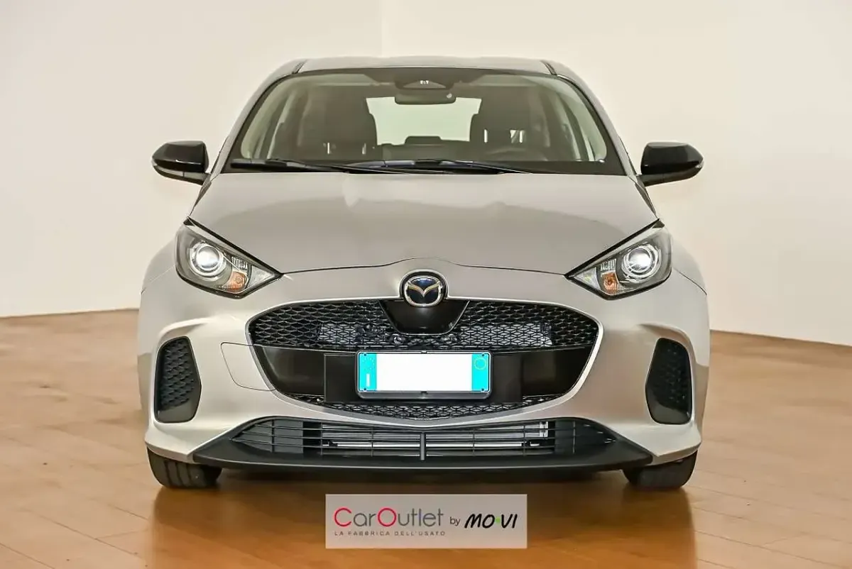 Nuova Mazda 2 Center-Line 116 CV (85 kW) 2026 Grigio Utilitaria