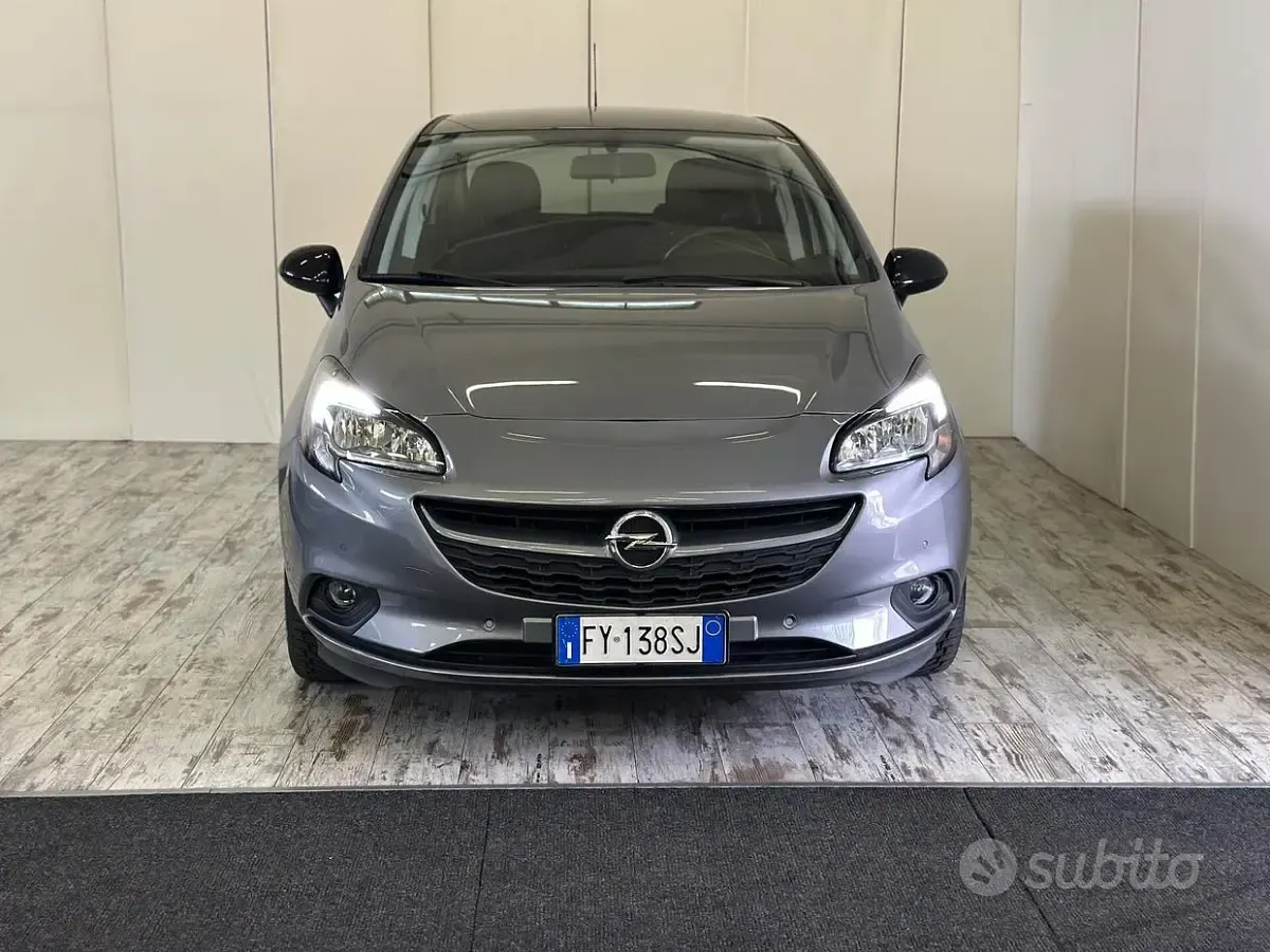 Usado Opel Corsa 90 HP (66 kW) 2019 Cinzento Citadino