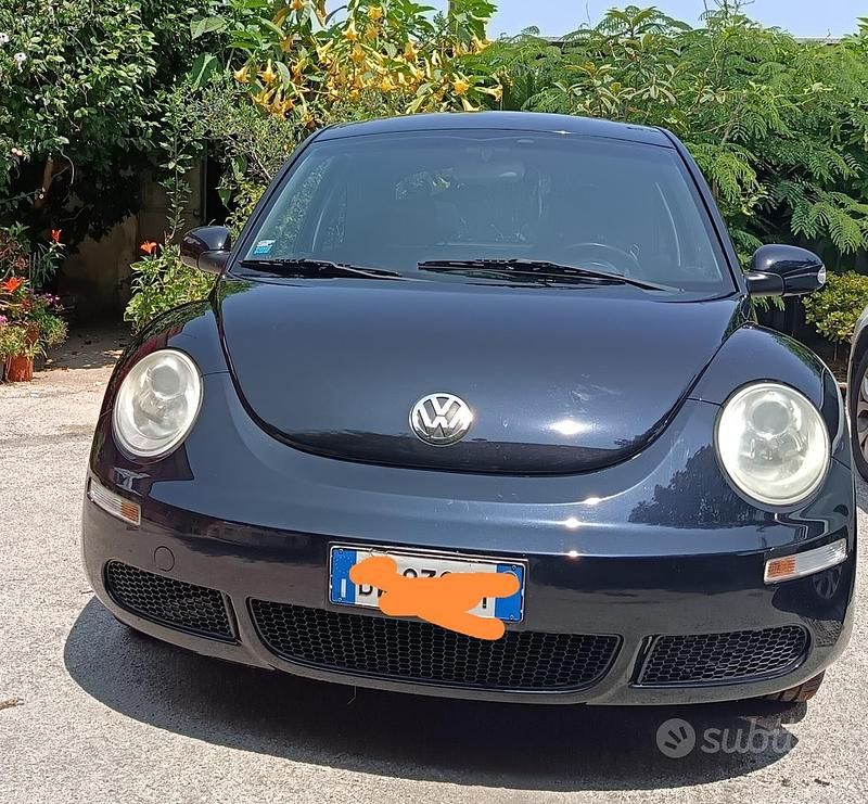 Usata VW New Beetle 2007 Nero Utilitaria