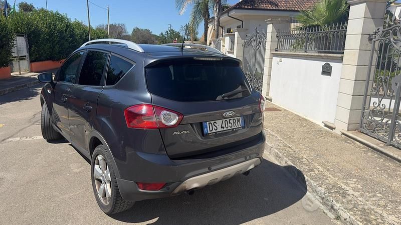Usata Ford Kuga Titanium 136 CV (100 kW) 2009 Blu SUV