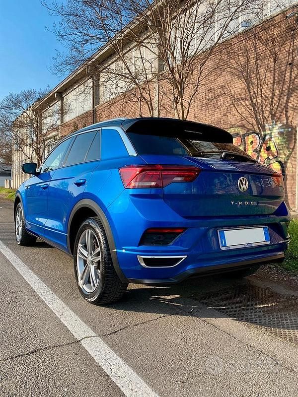 Usata VW T-Roc R-line 2019 Blu SUV