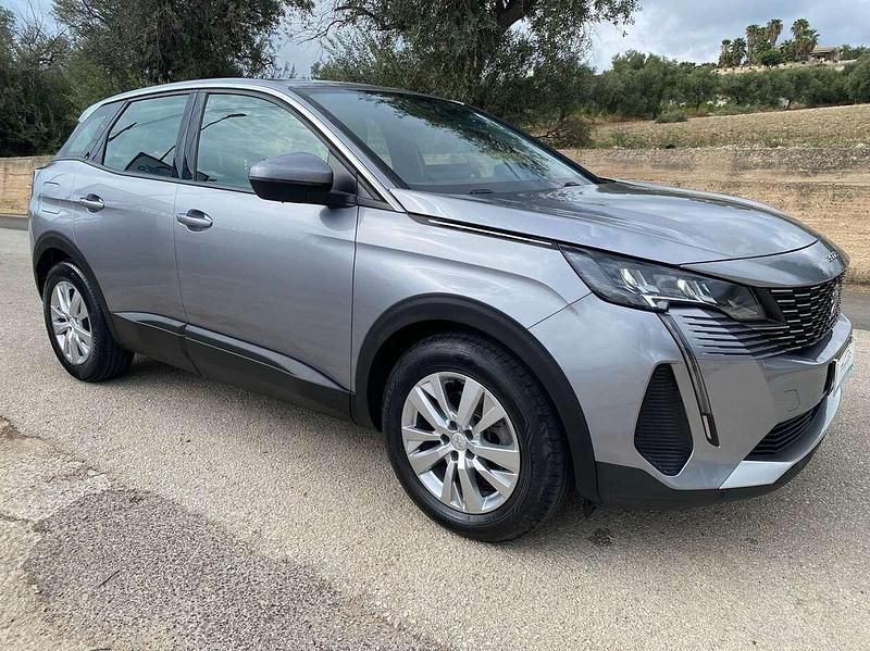 Usata Peugeot 3008 Business-Line 131 CV (96 kW) 2021 Other Berlina