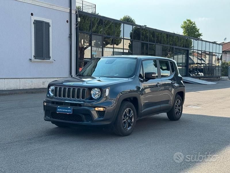 Grigio Usata 2023 Jeep Renegade Longitude SUV | 18.900 € (Ottimo prezzo) - Immagine 1/4