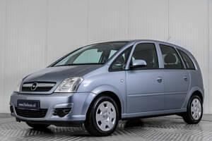 Grigio Usata 2006 Opel Meriva Enjoy Monovolume | 2490 € (Cara) - Immagine 1/4