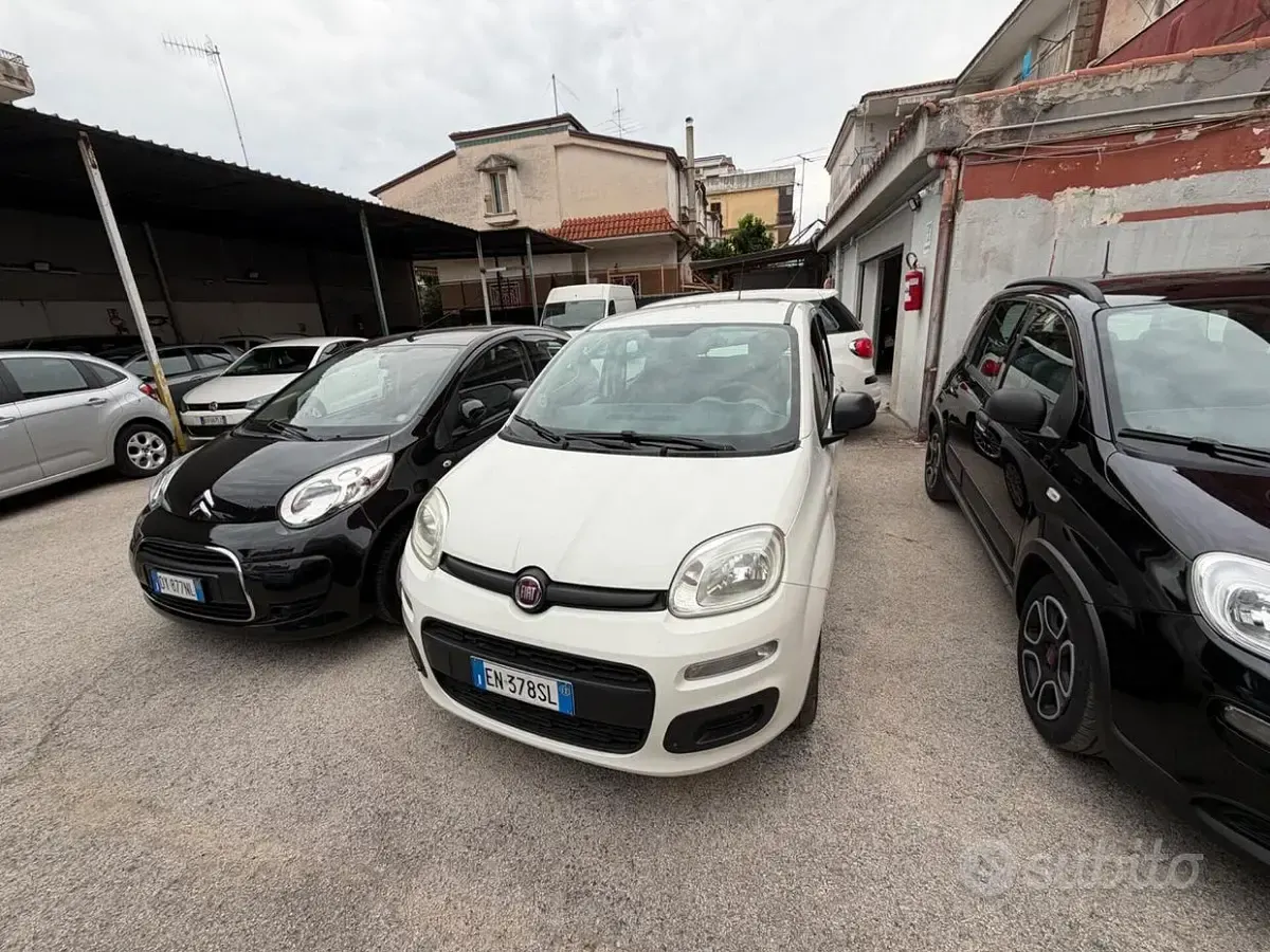 Usata Fiat Panda Easy 69 CV (50 kW) 2012 Grigio Utilitaria