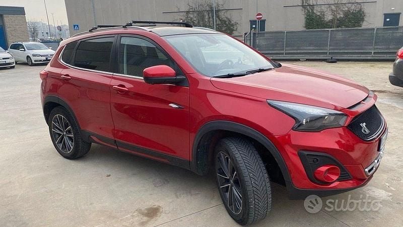 Usata DR F35 154 CV (113 kW) 2022 Rosso SUV