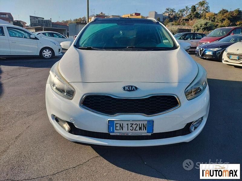 Usata Kia Ceed Sportswagon Platinum 128 CV (94 kW) 2013 Bianco Station wagon