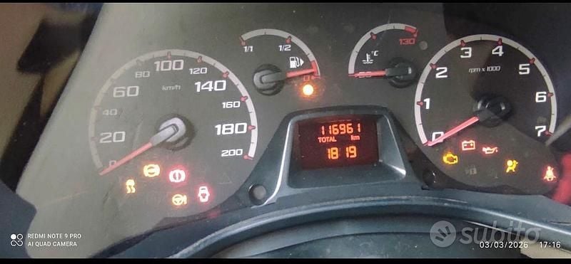 Usata Ford Ka 69 CV (50 kW) 2012 Blu Utilitaria