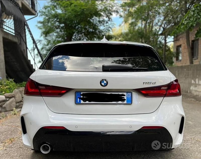 Usata BMW 116 Sport Line 116 CV (85 kW) 2020 Bianco Utilitaria