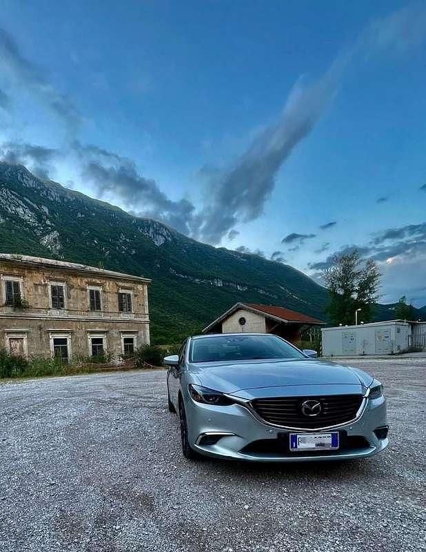Argento Usata 2016 Mazda 6 Exceed Tre volumi | 15.000 € (Molto cara) - Immagine 1/4