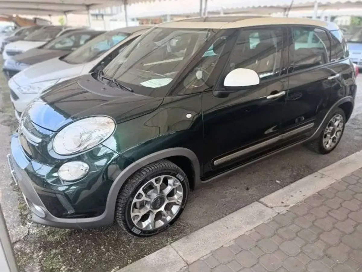Usata Fiat 500L Trekking 95 CV (69 kW) 2014 Verde scuro Monovolume