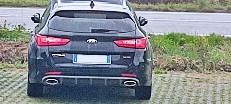 Usata Kia Optima GT-Line 141 CV (103 kW) 2017 Nero Station wagon