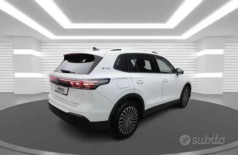 Usata VW Tiguan Goal 131 CV (96 kW) 2025 Bianco SUV