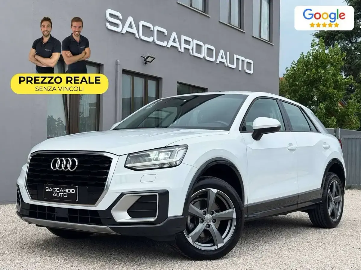 Usata Audi Q2 Admired 116 CV (85 kW) 2019 Bianco SUV