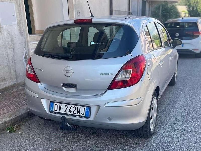 Usata Opel Corsa Club 75 CV (55 kW) 2009 Grigio Berlina