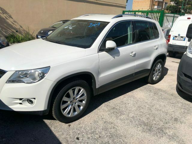 Venduto VW Tiguan 2.0 tdi dpf 4motion. auto usate in vendita