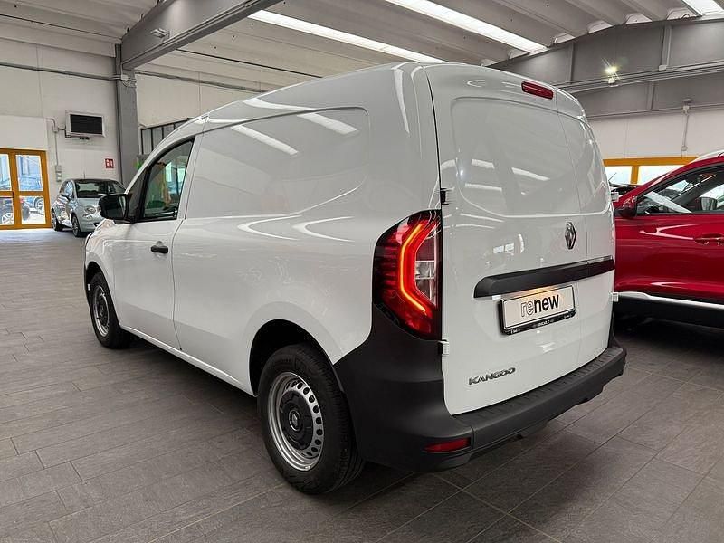 Usata Renault Kangoo 95 CV (69 kW) 2024 Bianco Monovolume