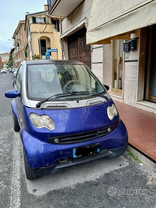 Usata Smart ForTwo Coupé Passion 61 CV (44 kW) 2005 Blu/azzurro Coupé