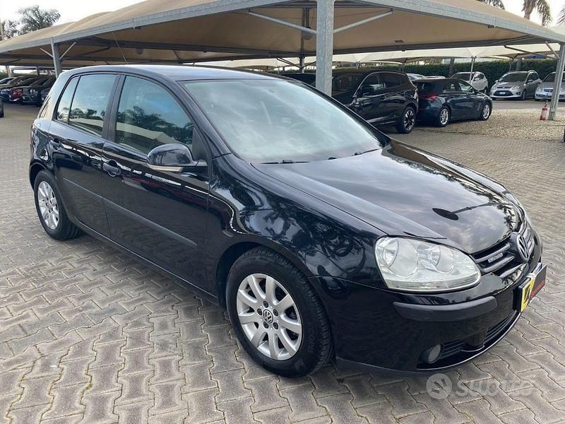 Usata VW Golf VI Sportline 105 CV (77 kW) 2008 Nero Utilitaria