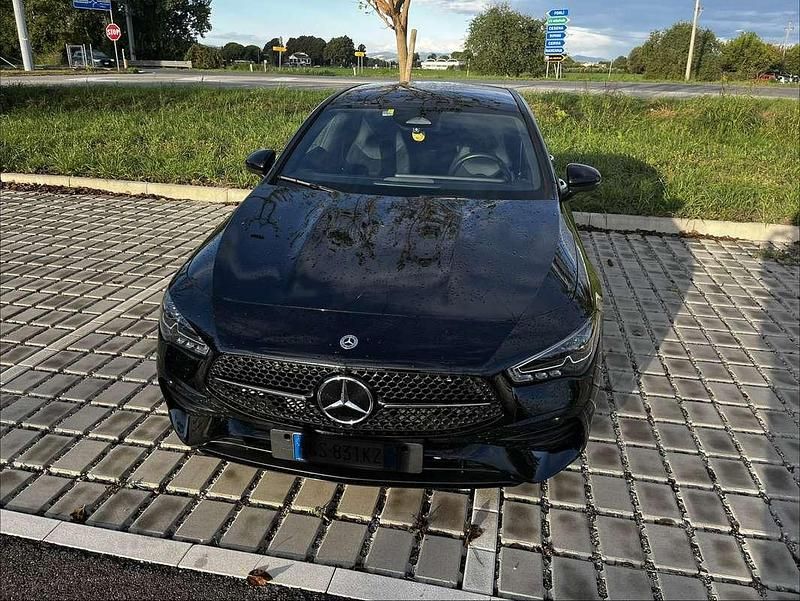 Usata 2024 Mercedes CLA200 Shooting Brake Advanced Plus Station wagon | 36.900 € (Molto cara) - Immagine 1/4