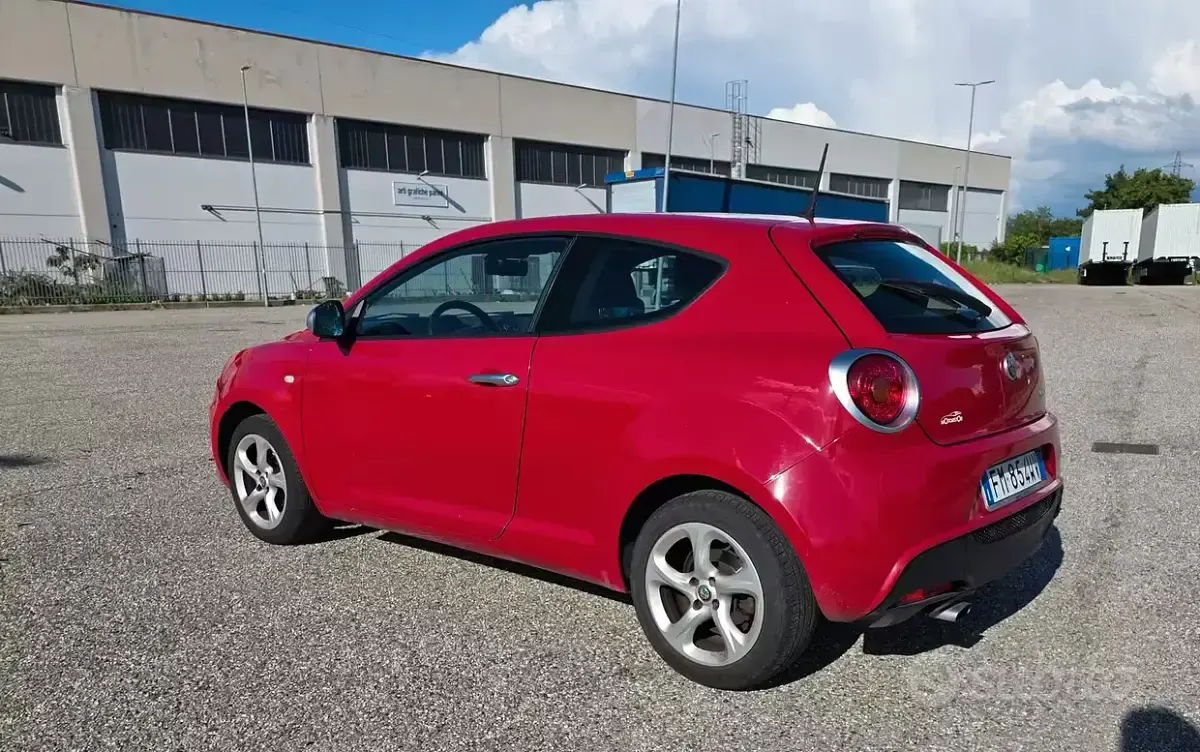 Usata Alfa Romeo MiTo 77 CV (56 kW) 2018 Rosso Utilitaria