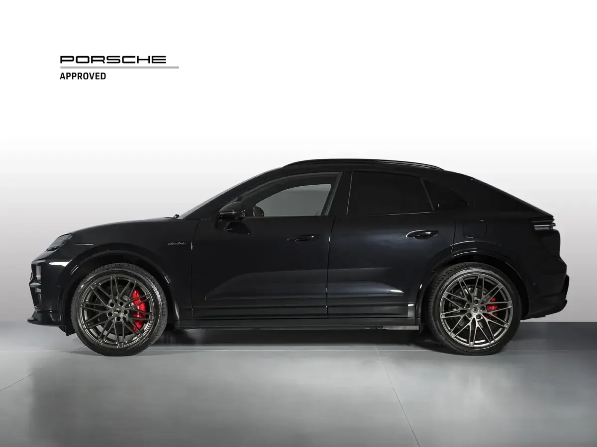 Usata Porsche Macan 330 kW (449 CV) 2024 Nero jet metallizzato SUV
