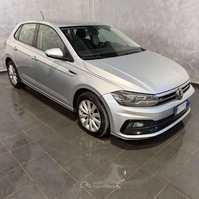 Usata VW Polo R-line 95 CV (69 kW) 2019 Grigio Berlina
