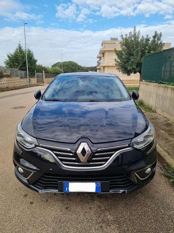 Usata Renault Mégane IV Intens 110 CV (80 kW) 2017 Nero Coupé