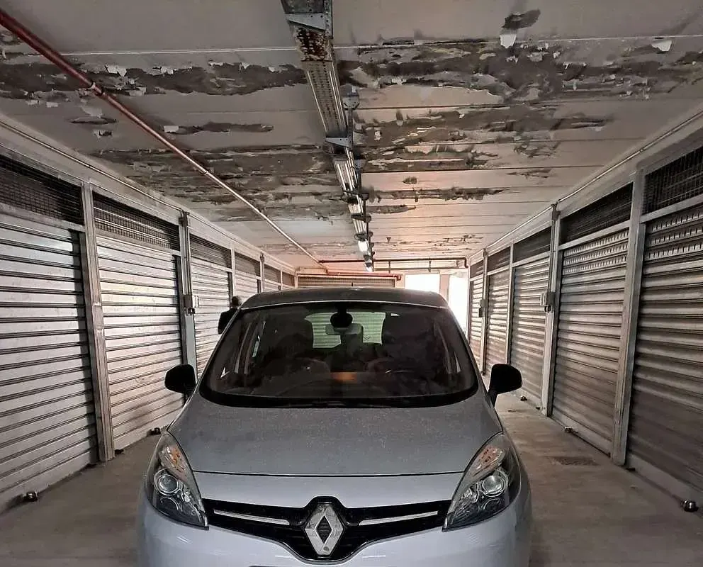 Usata Renault Scénic LIMITED 110 CV (80 kW) 2015 Monovolume