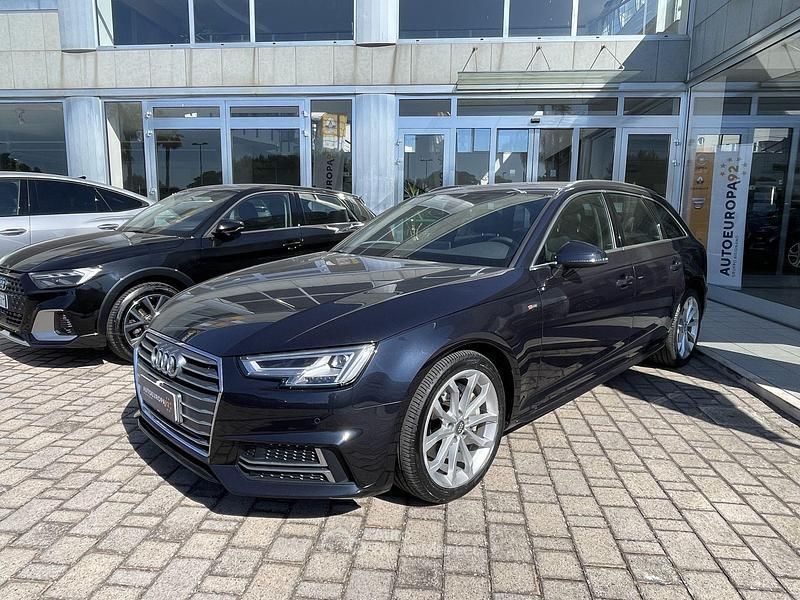 Gebraucht Audi A4 S-Line 190 PS (139 kW) 2018 Blau Kombi