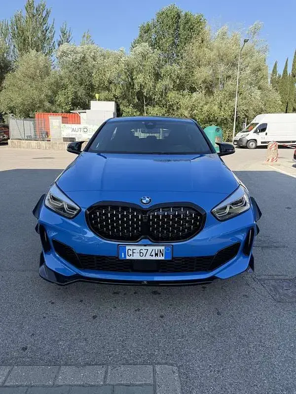 Usata BMW M135 306 CV (225 kW) 2021 Blu Utilitaria