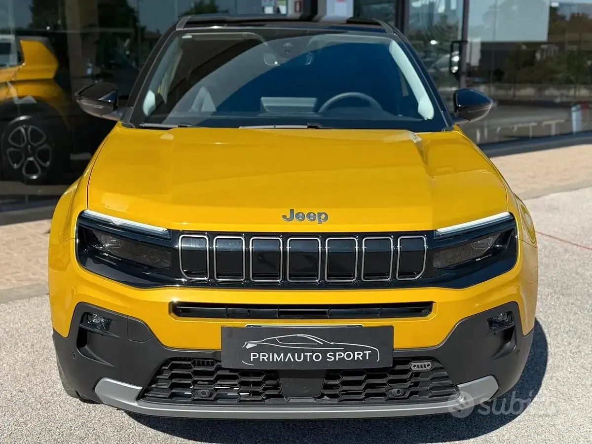 Usata Jeep Avenger Summit 101 CV (74 kW) 2025 Giallo SUV