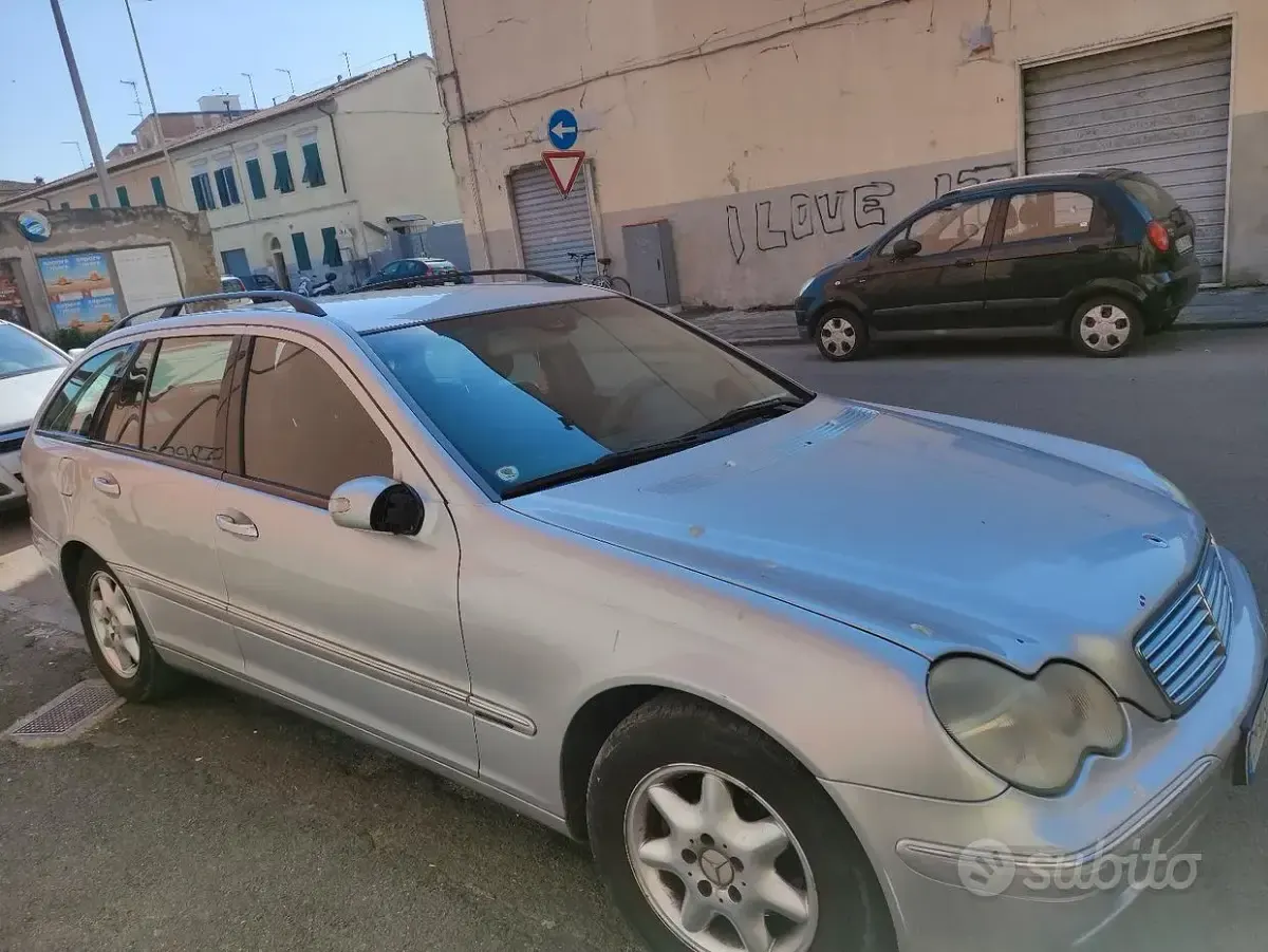 Usata Mercedes 200 122 CV (89 kW) 2003 Station wagon