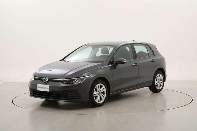 Usata VW Golf VIII Life 116 CV (85 kW) 2021 Grigio Berlina