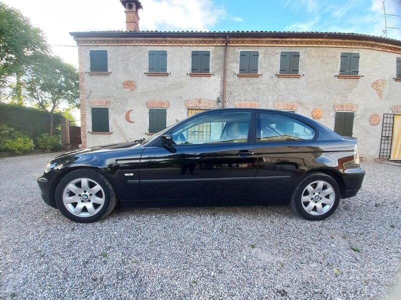 Usata 2002 BMW 316 Compact Due volumi | 2000 € - Immagine 1/4