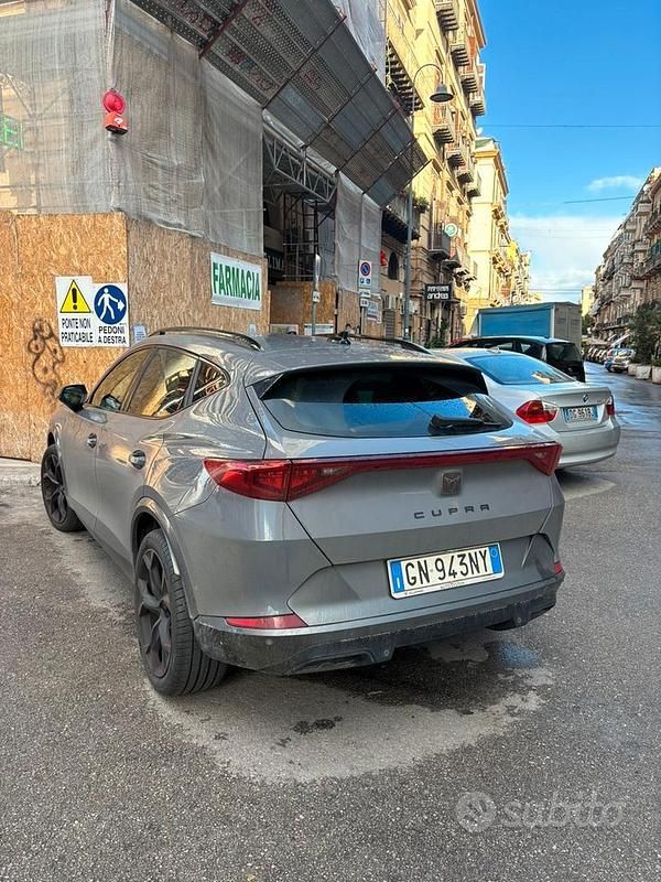 Usata 2023 Cupra Formentor SUV | 26.000 € (Buon prezzo) - Immagine 1/4