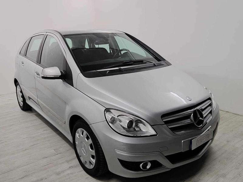Usata Mercedes B180 Executive 109 CV (80 kW) 2010 Argento Monovolume