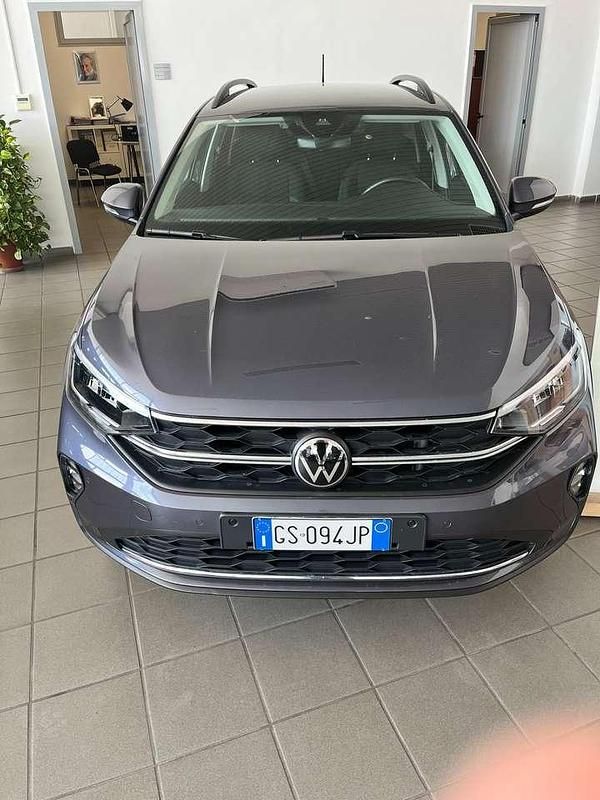 Begagnad VW Taigo Life 95 HK (69 kW) 2023 Grå SUV