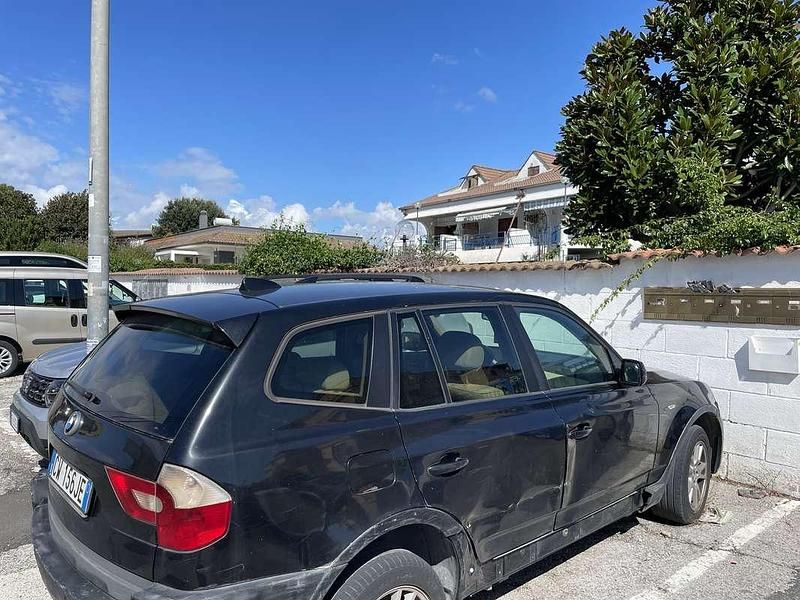 Usata 2005 BMW X3 SUV | 1500 € (Ottimo prezzo) - Immagine 1/4