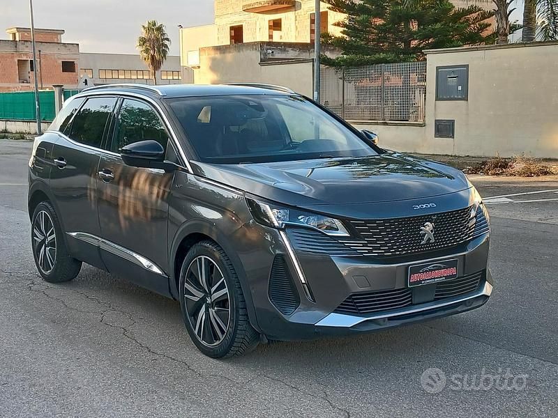 Usata Peugeot 3008 GT 131 CV (96 kW) 2021 Grigio SUV
