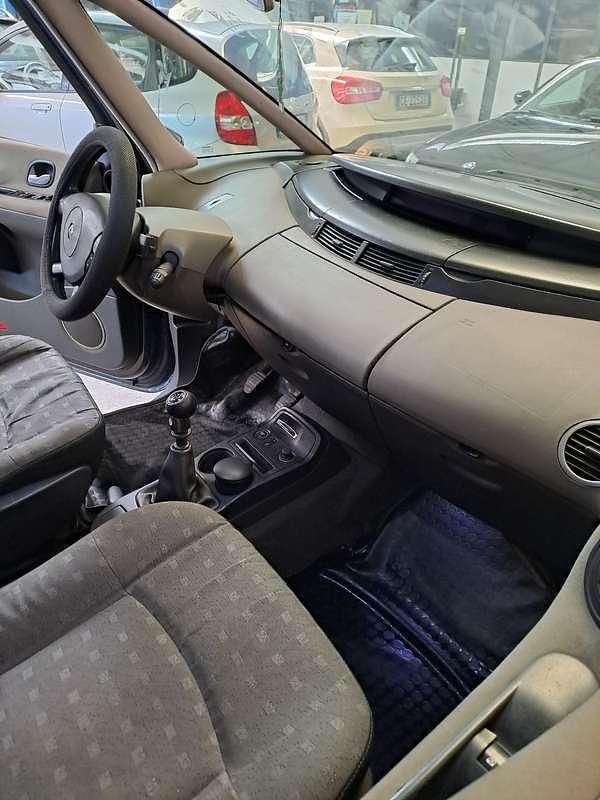 Usata Renault Espace 120 CV (88 kW) 2005 Monovolume