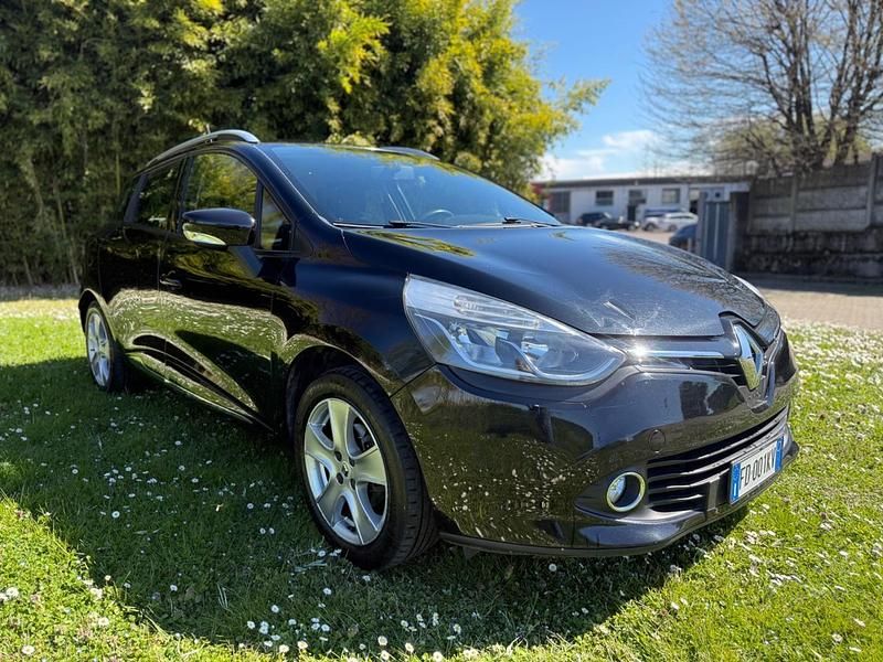 Usata Renault Clio GrandTour 74 CV (54 kW) 2016 Nero Station wagon