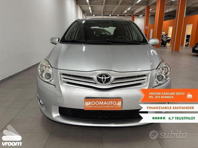 Usata Toyota Auris Active 89 CV (65 kW) 2012 Berlina