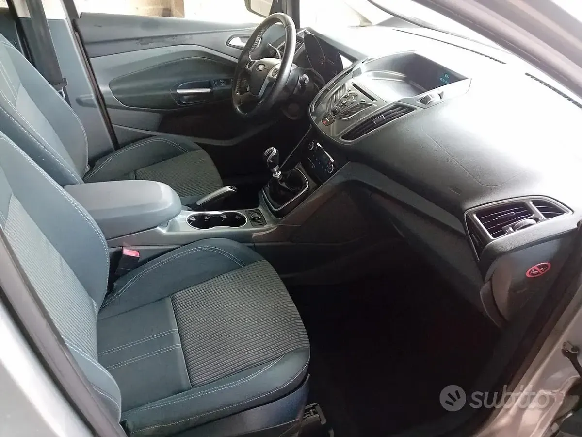 Usata Ford C-MAX Titanium 115 CV (84 kW) 2013 Grigio Monovolume