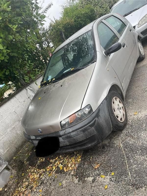 Usata Fiat Punto 2001 Grigio Utilitaria
